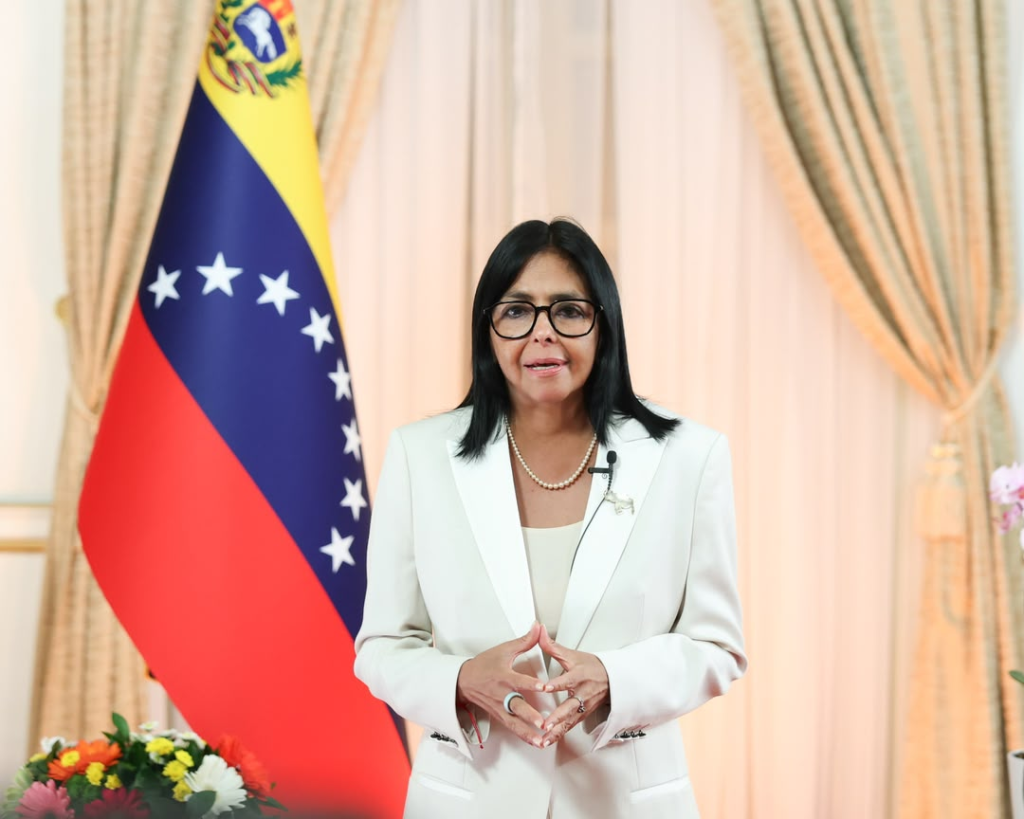 LA PRESIDENTA (E) DELCY RODRÍGUEZ: REVISIÓN DE CASOS Y AMNISTÍA FAVORECEN A MILES DE PERSONAS